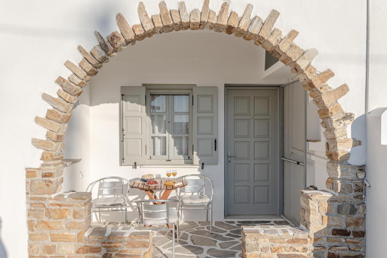 Zanneta Apartments & Suites Mikri Vigla Luaran gambar