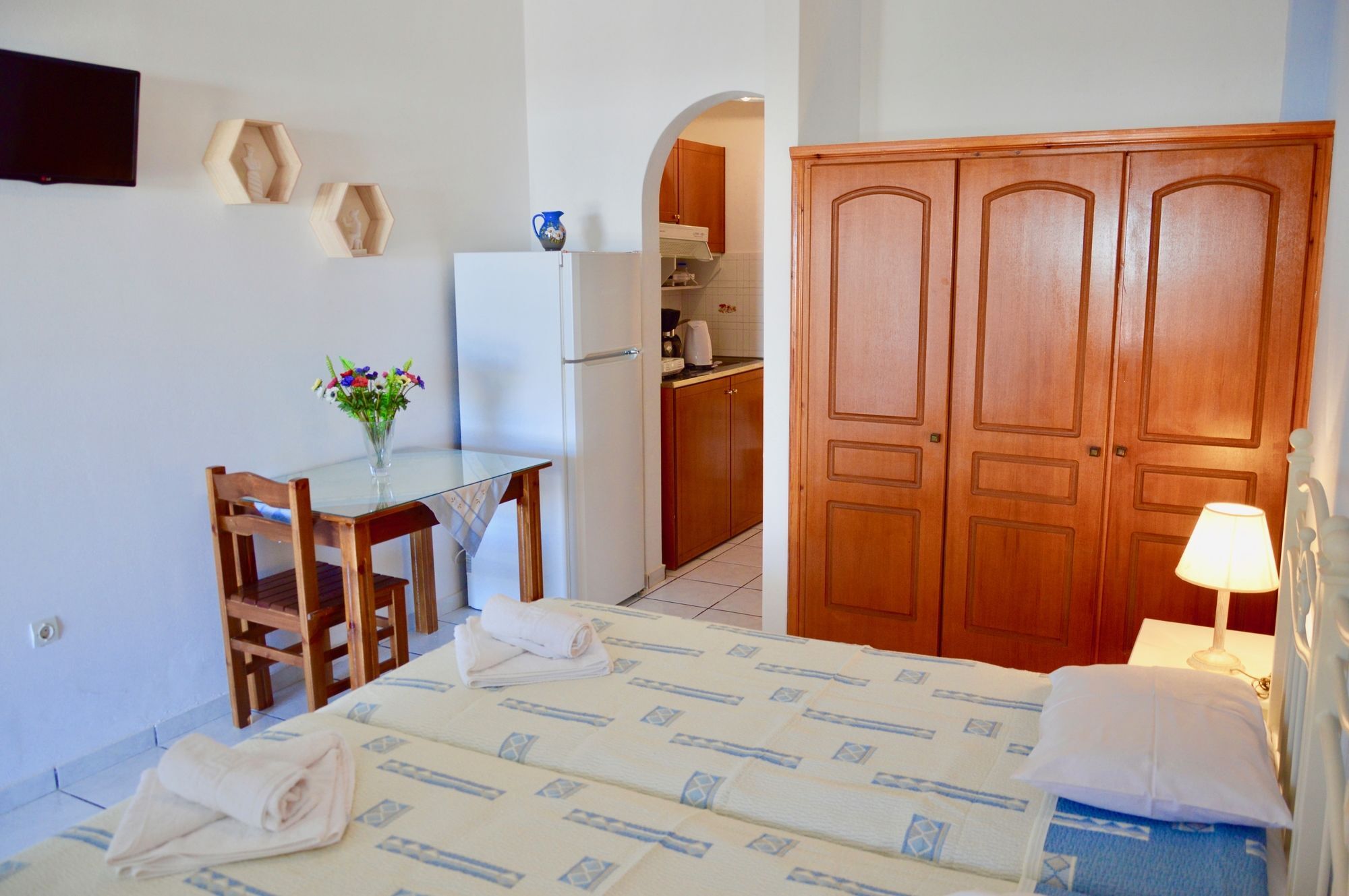 Zanneta Apartments & Suites Mikri Vigla Luaran gambar